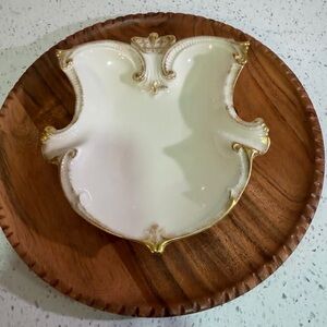 Lenox Vintage Elegant White and Gold Ceramic Dish
